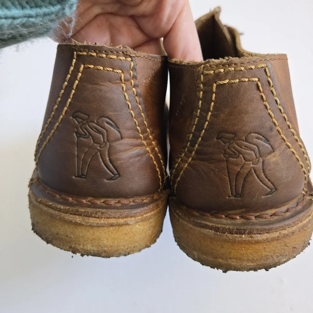 Clarks Desert Trek Brown Beeswax Leather Shoes chukka brown mens 10.5/11